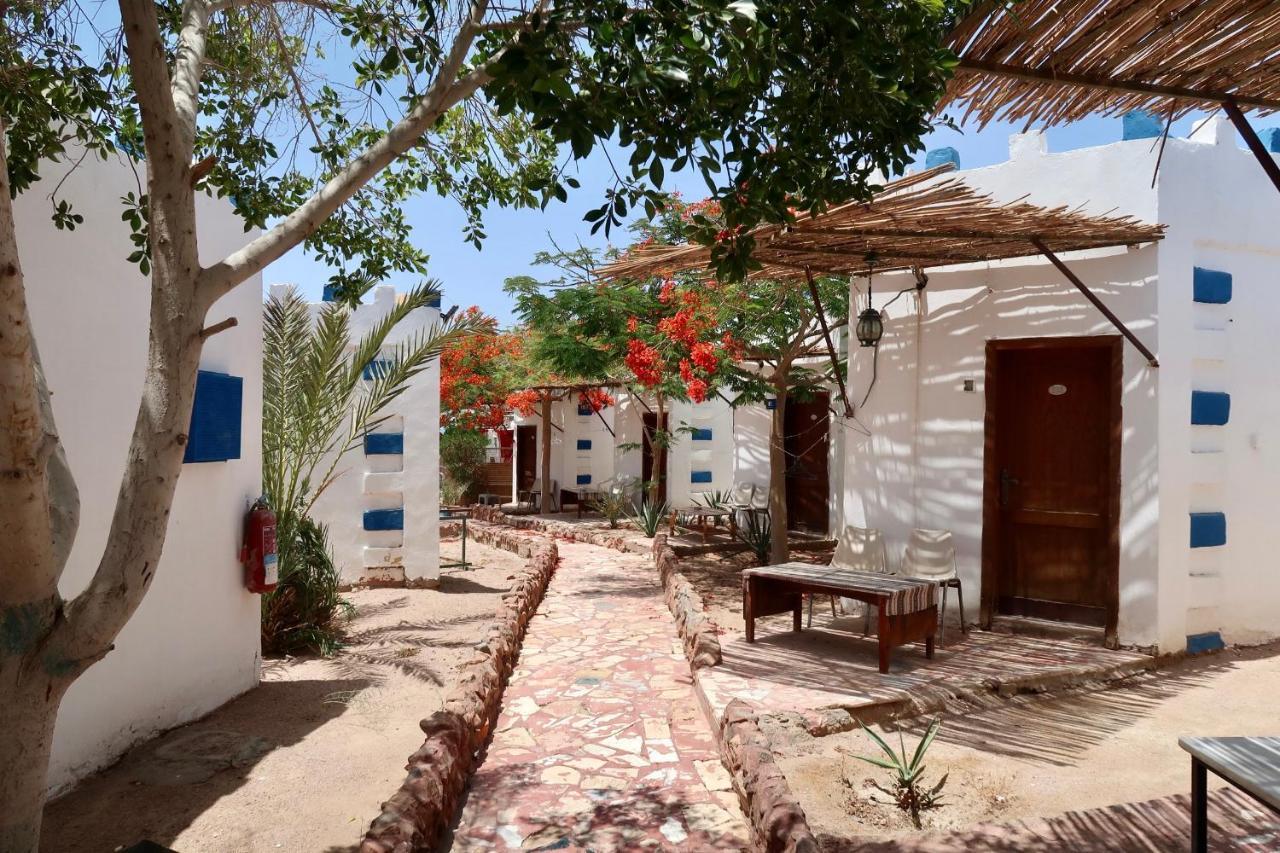 Bedouins Inn Village Aqaba Exterior photo